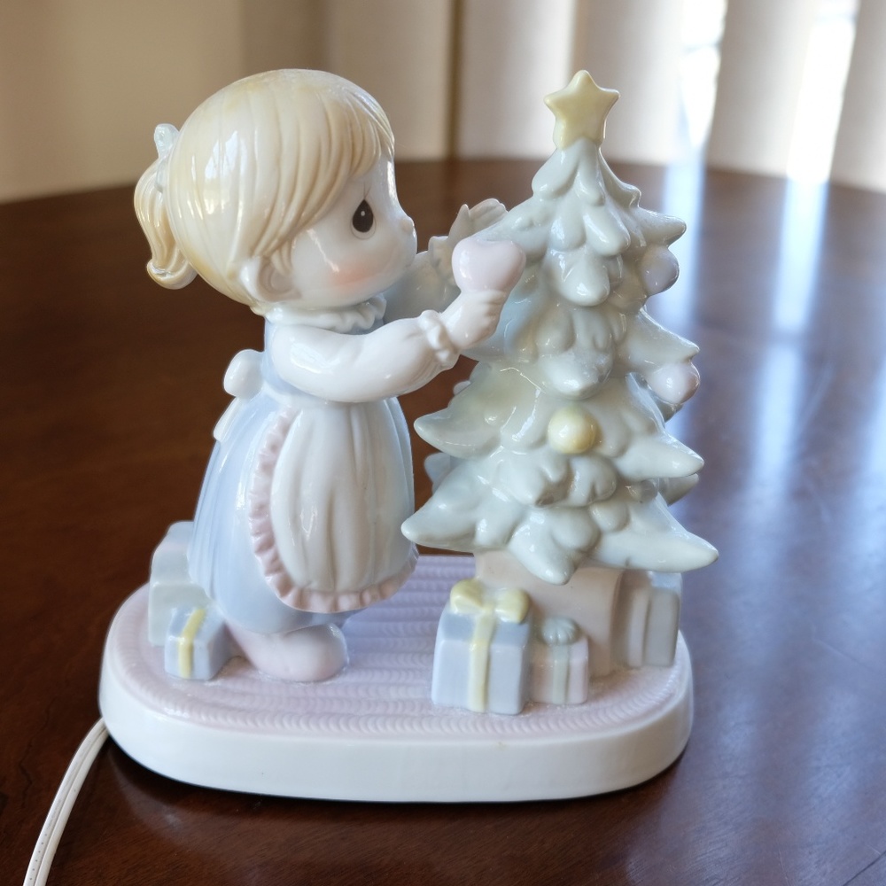 Precious Moments God Cared Enough to Send His Best